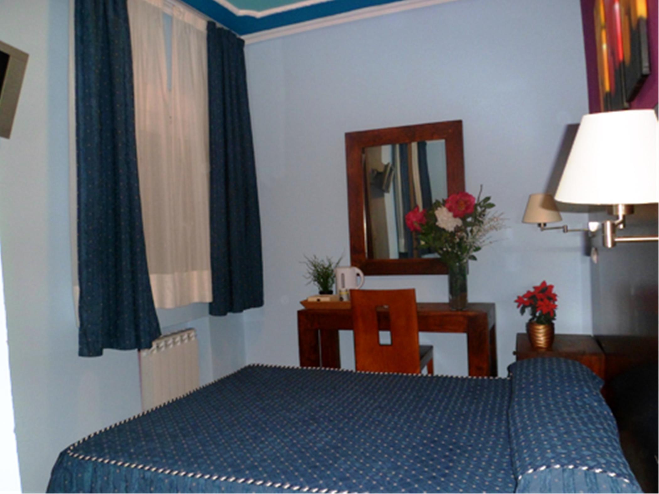 Auto Check In Hotel Las Nieves Хака Екстер'єр фото